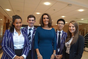 WEB Samantha Simmonds with head boys and girls
